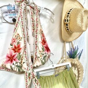Halter boho cropped boho tropical floral tank w resort vacay beach vibe